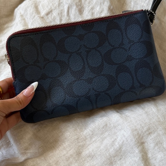 Coach Signature White Wristlet Clutch - Picture 2 of 4